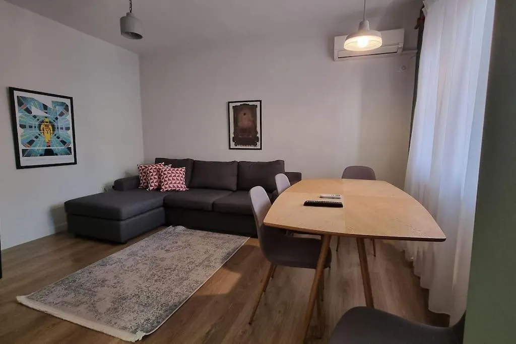 City Center Apartment Tirana 0*,  Albania